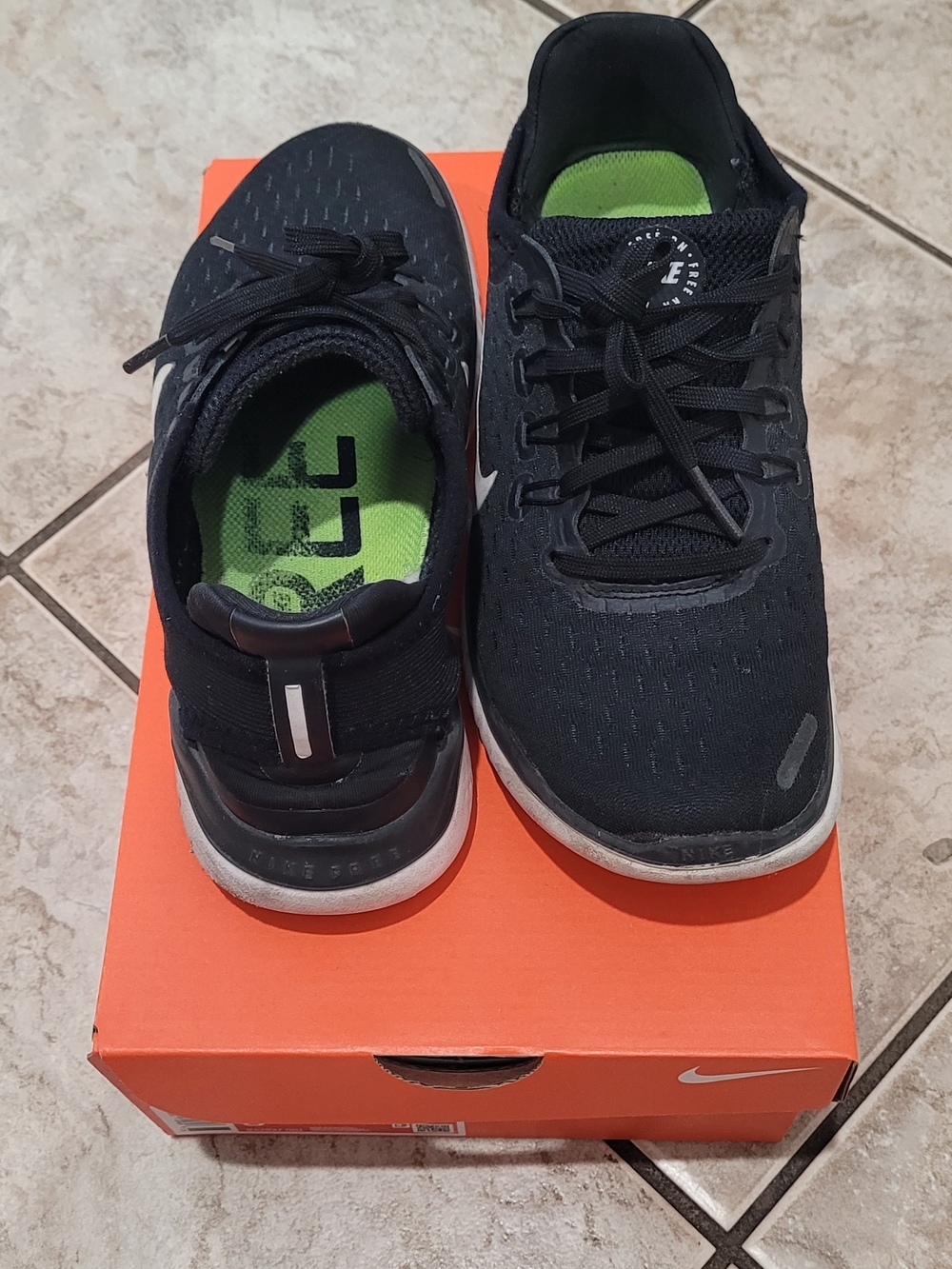 Nike Free Runs